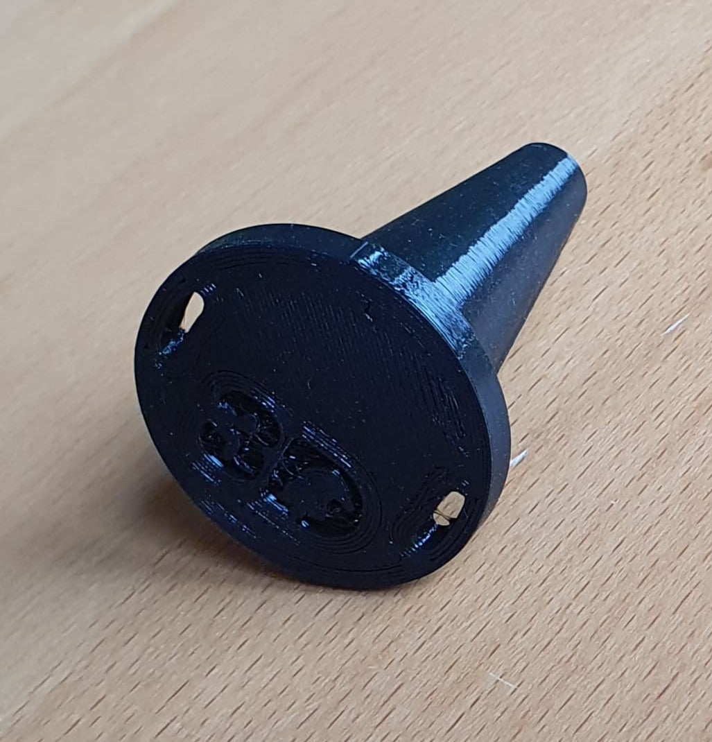 Rubberen uitlaatplug voor gebruik in uitlaatdempers.